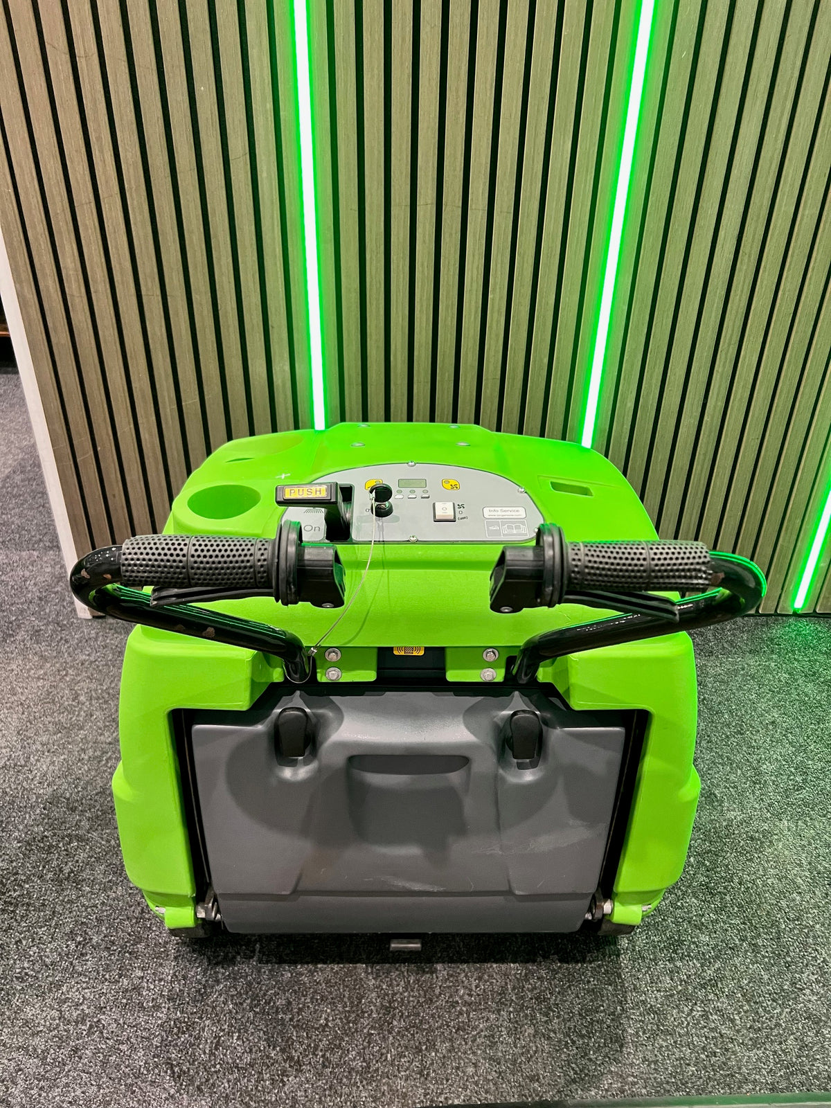 Refurbished IPC 512 Battery Powered Sweeper For Indoor & Outdoor