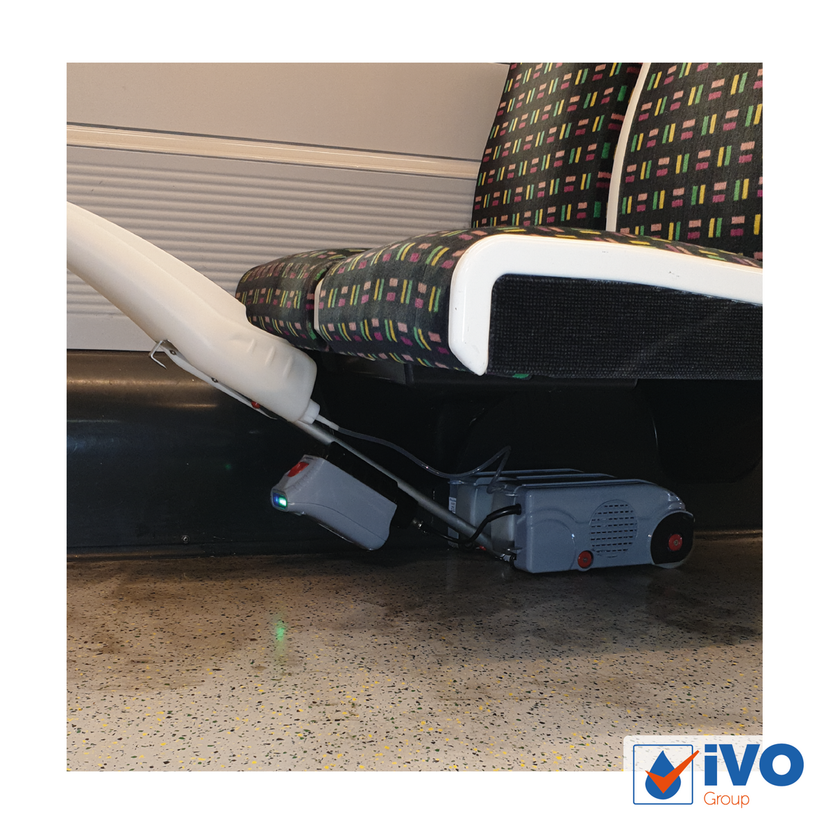 iVO RovaWash 250 Carpet Spotter & Hard Floor Cleaner - Scrubber Dryer