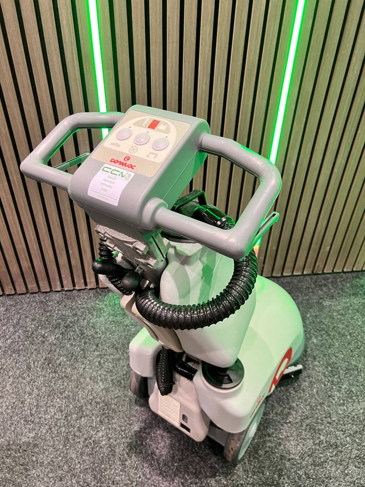 Refurbished Comac Vispa 35B scrubber dryer