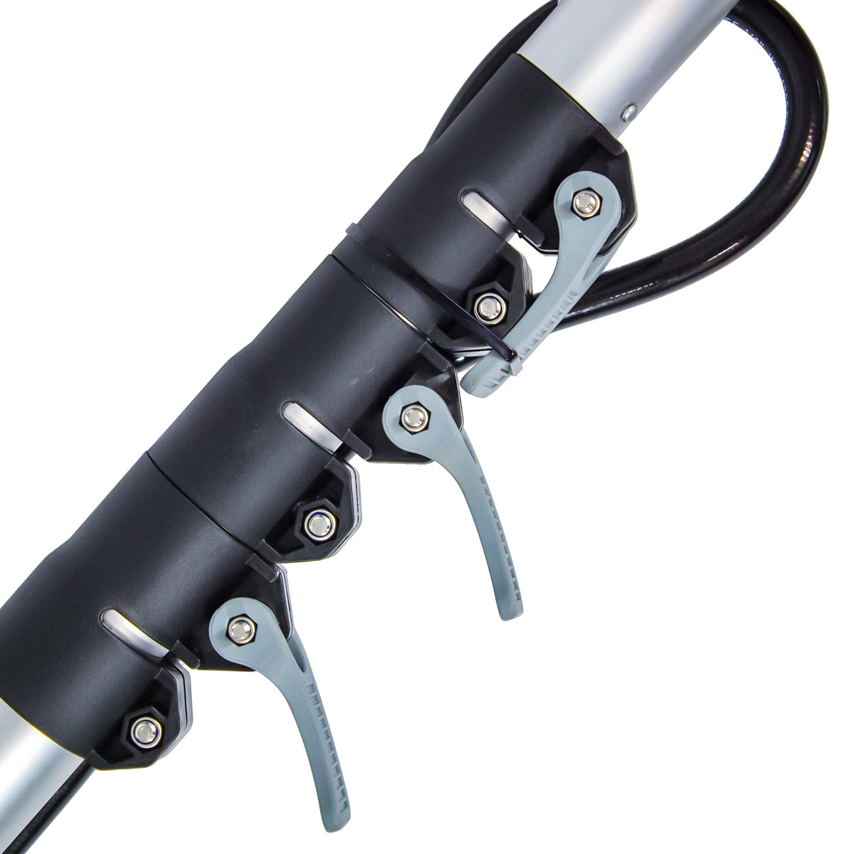 Equip2clean Aquaspray® Rotary Solar Panel/Roof Cleaning Brush With 18ft Telescopic Lance