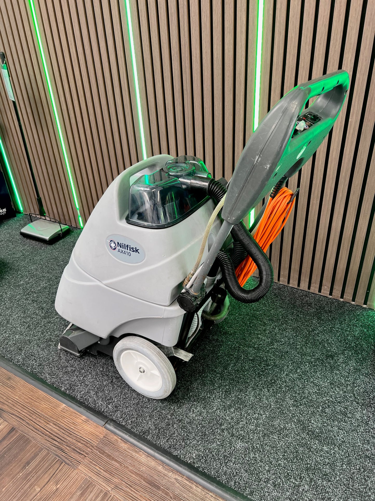 Refurbished Nilfisk AX410 Commercial Carpet Cleaning Machine