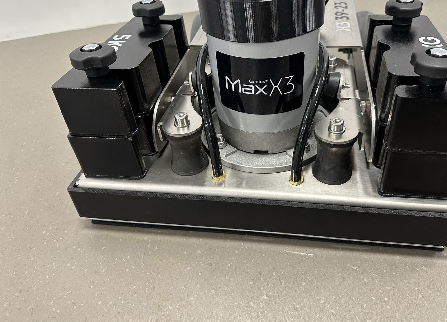 Genius Max X3 Battery Powered Orbital Floor Cleaning Machine