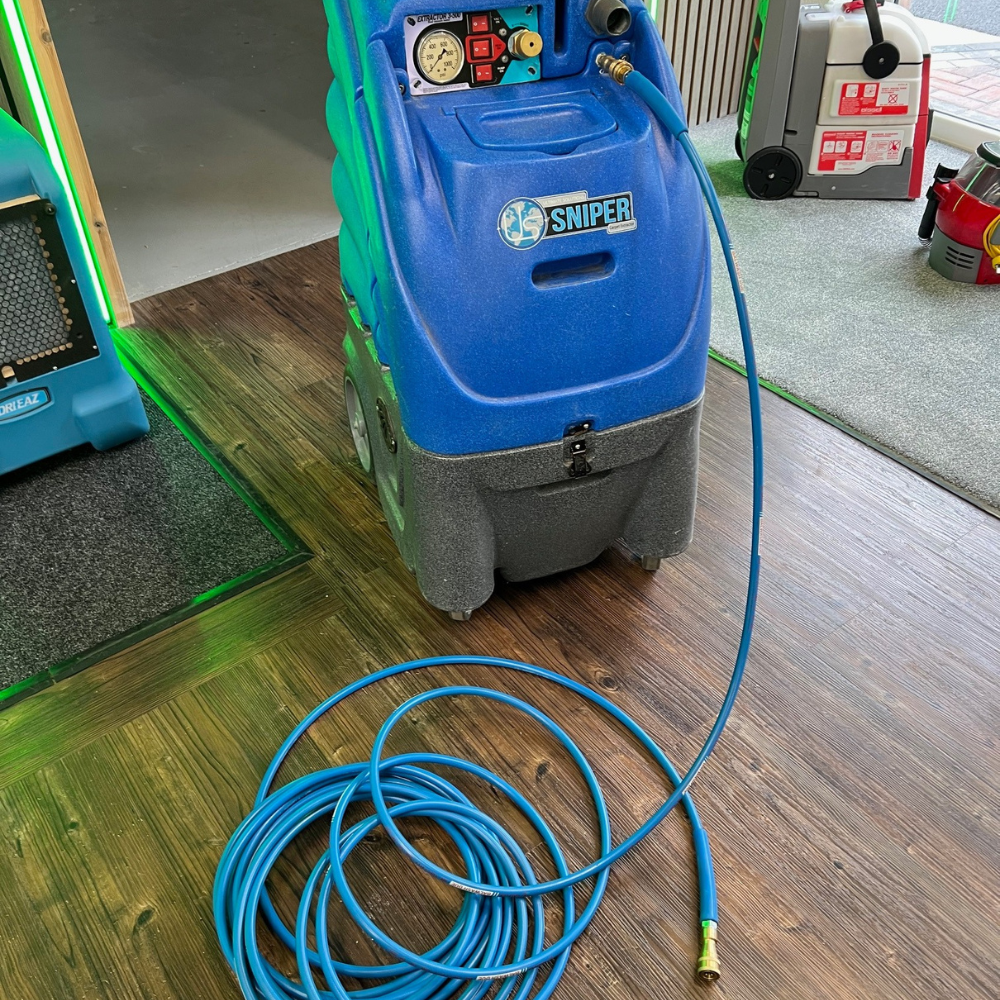 Astrox 25ft Smooth Carpet Cleaner Solution Hose With QR Fittings - Commercial Cleaning Machines Ltd