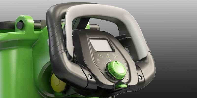 IPC CT71 BT70 Large 70l Battery Floor Scrubber Dryer With Traction - 27 inch