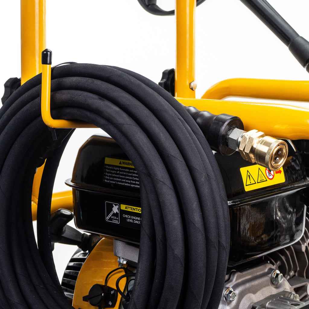 JCB Petrol Pressure Washer - PW15040P - 15hp JCB Engine - 4000psi