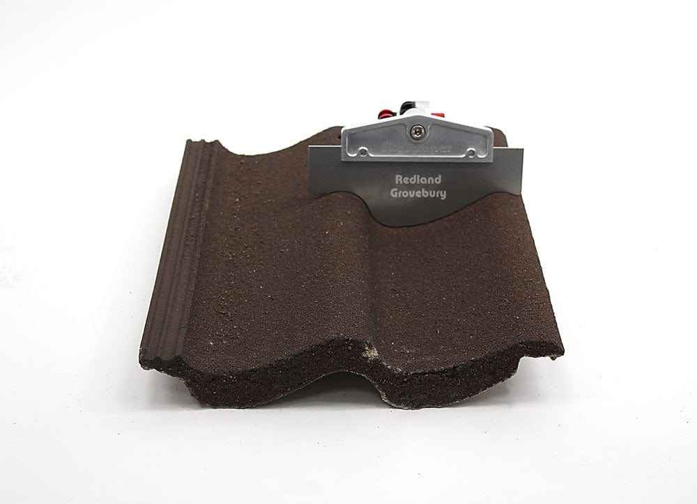 SkyScraper Roof Cleaning Replacement Blade - Redland Grovebury