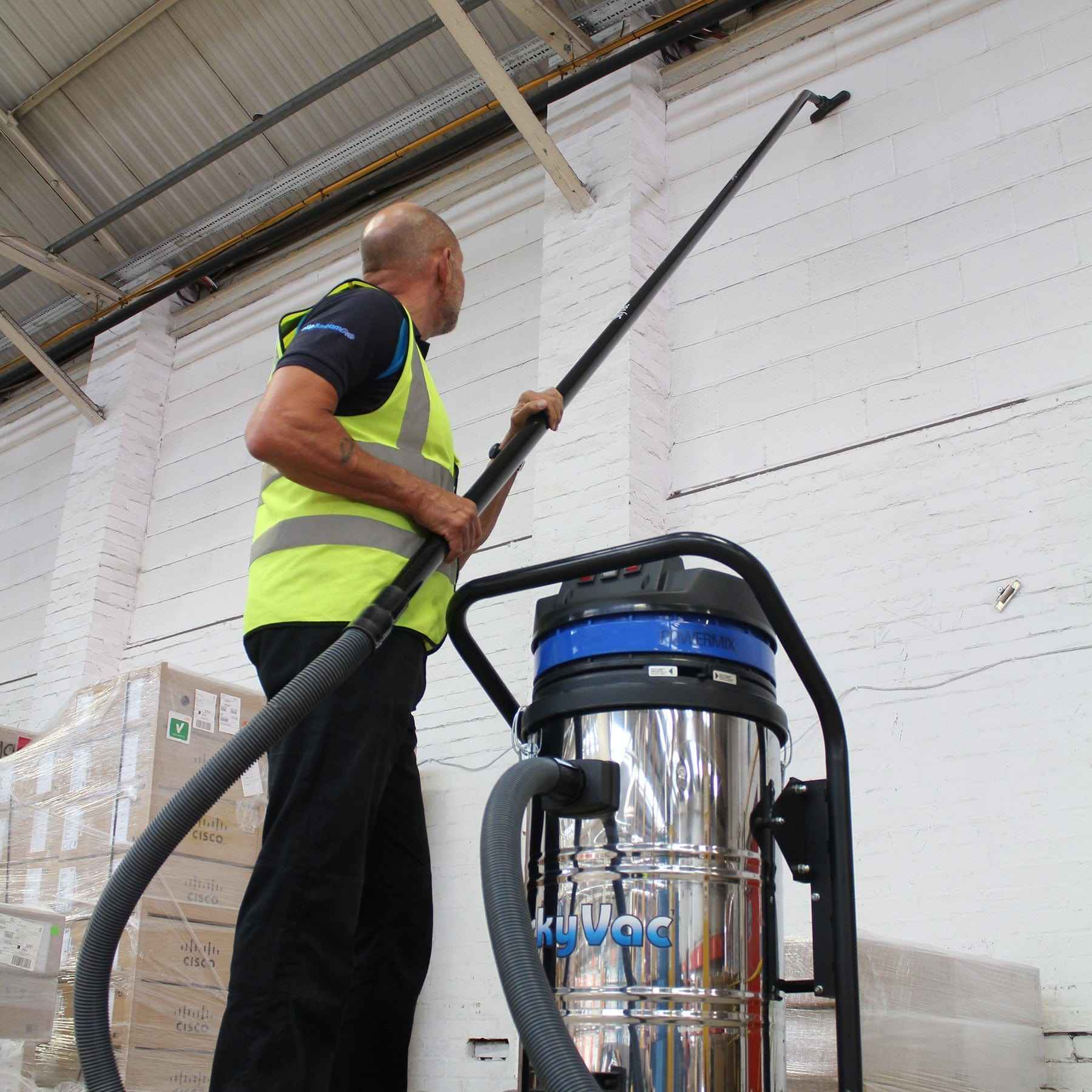 skyVac Internal 78 With High Suction Pole Set - Upto 40ft - 240v